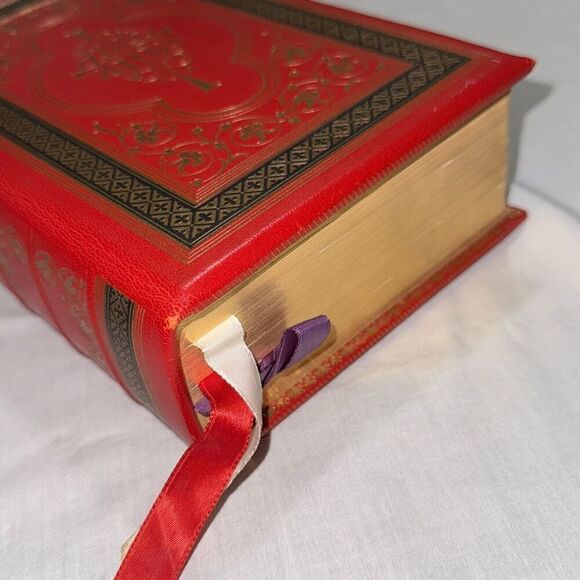 Catholic Family Edition of The Holy Bible 1953 John J Crawley - Picture 4 of 13